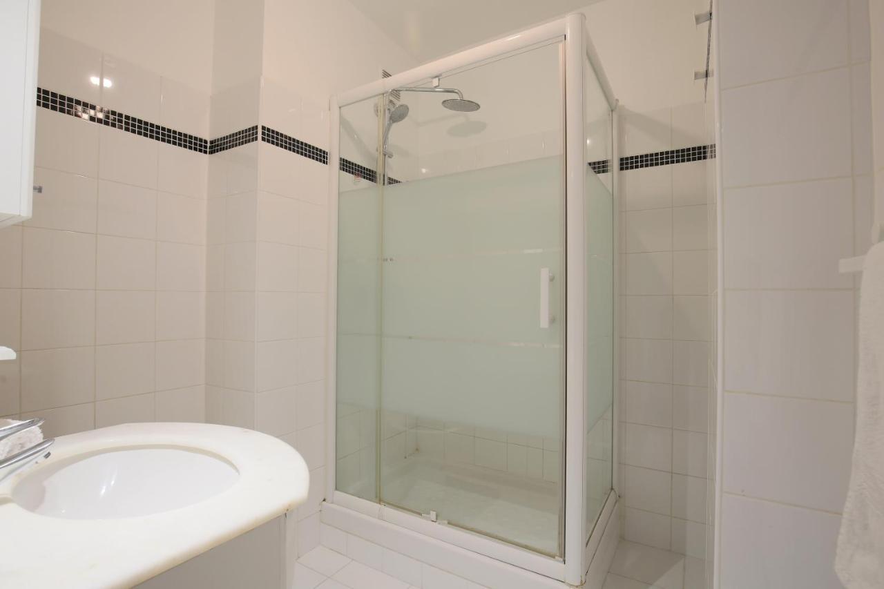 Ponthieu - Hala Apartment Paris