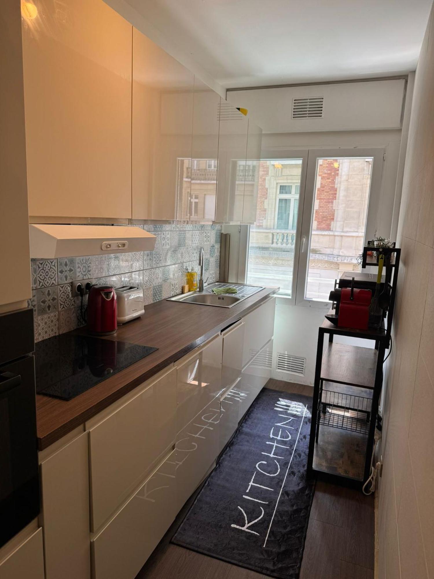 Ponthieu - Hala Apartment *