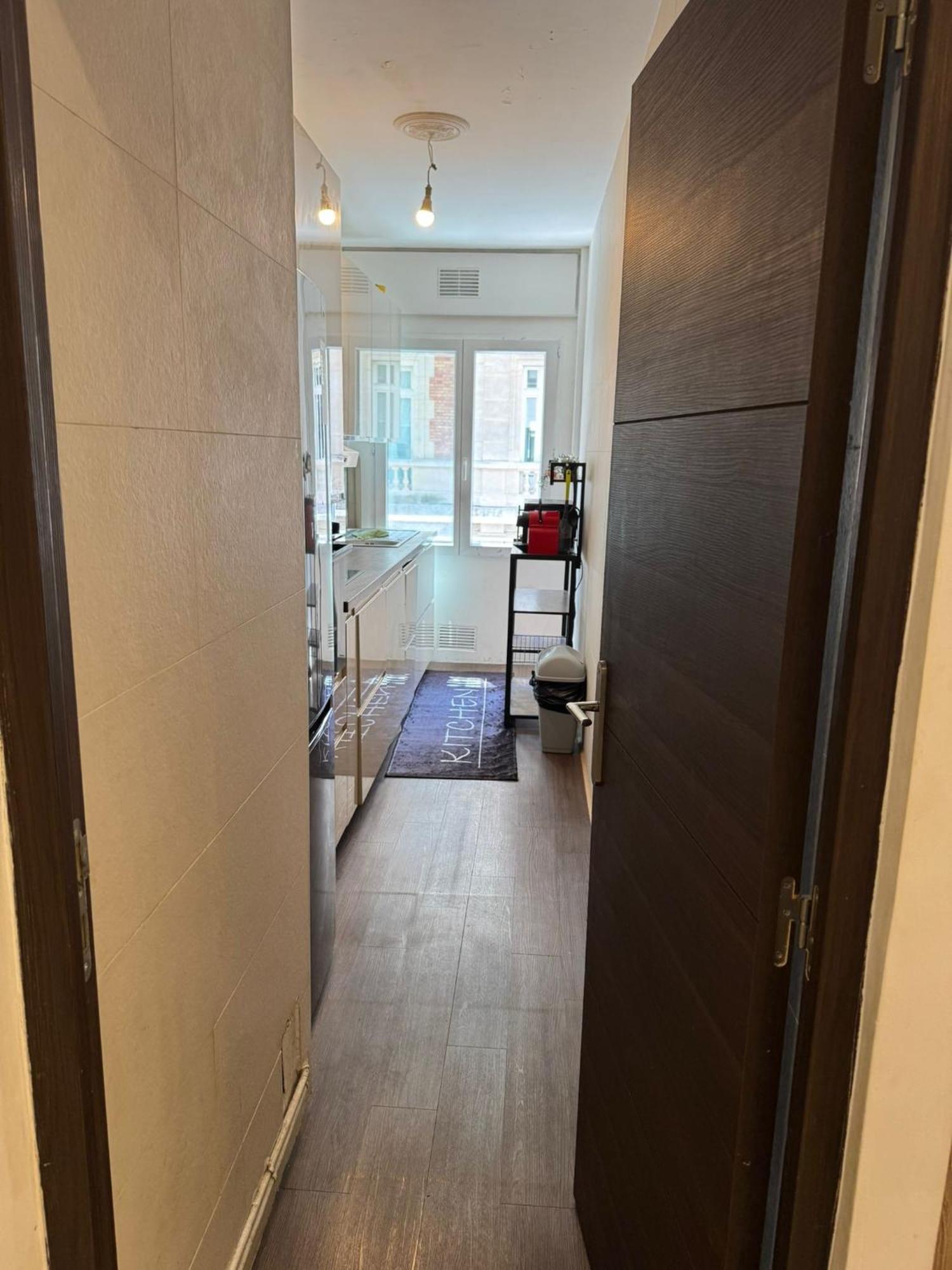 Ponthieu - Hala Apartment Paris